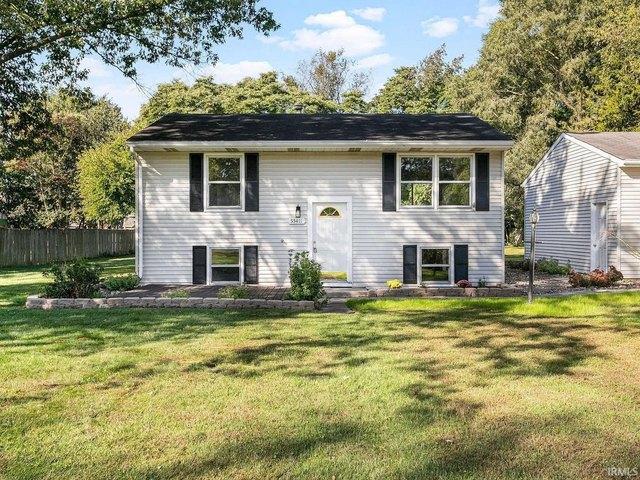 House for sale in Osceola, Saint Joseph County