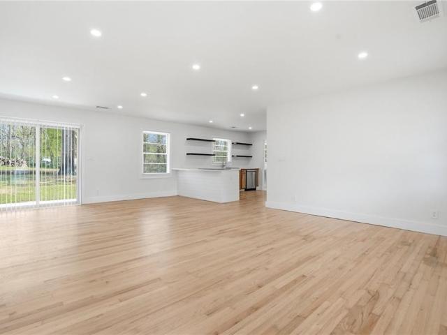 House for sale in Redan, DeKalb County
