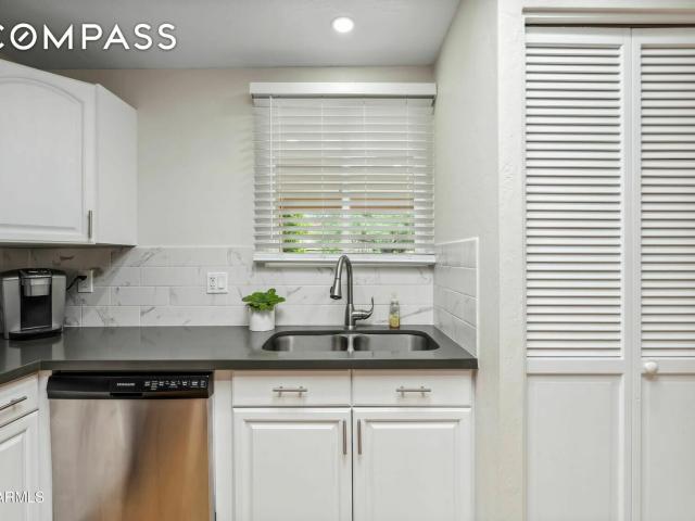 Townhouse for sale in Phoenix