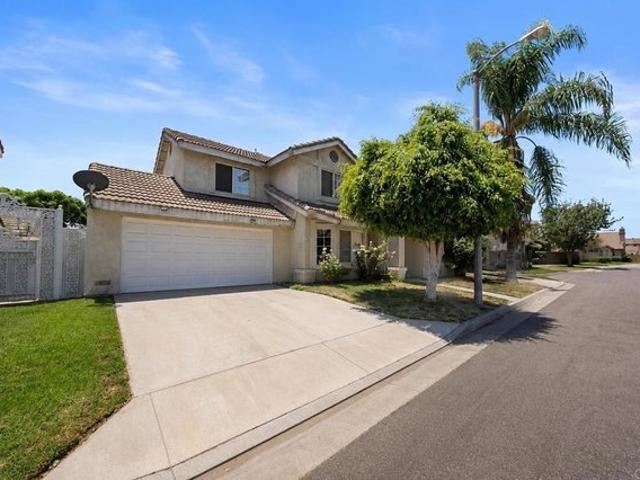 House for sale in Bell Gardens, California