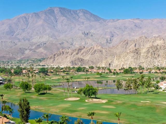Condo for sale in La Quinta, California