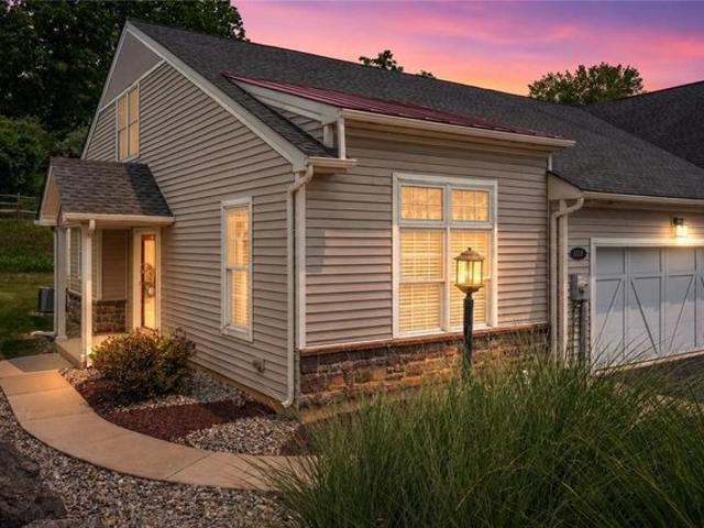 Condo for sale in Lehigh, Pennsylvania