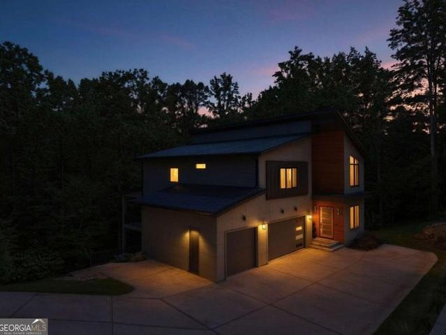 House for sale in Oakwood, Georgia