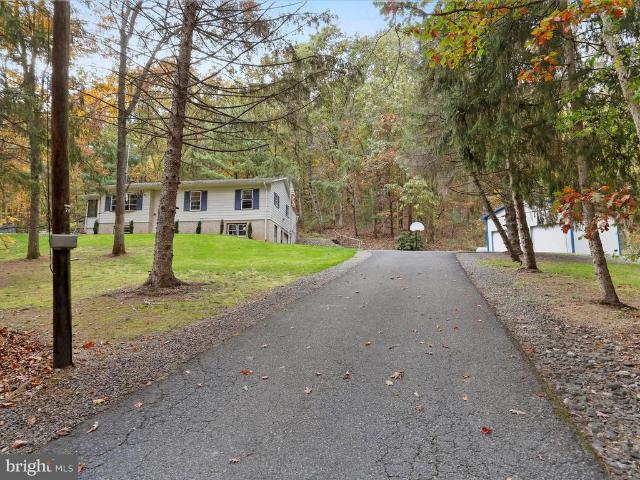 House for sale in Big Cove Tannery, Pennsylvania