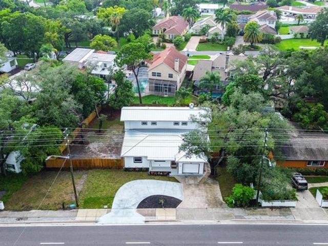 House for sale in Seminole, Florida