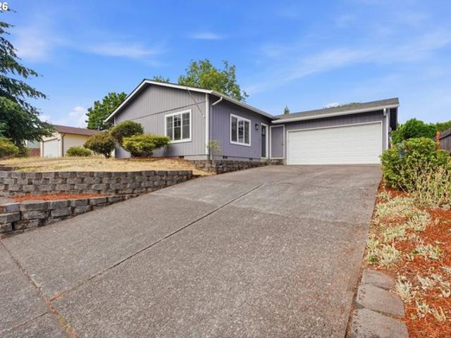 Townhouse for sale in Oregonia