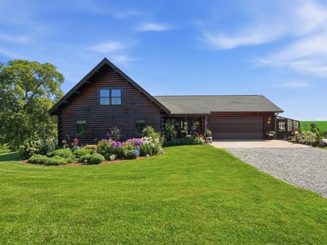 House for sale in Solon, Iowa