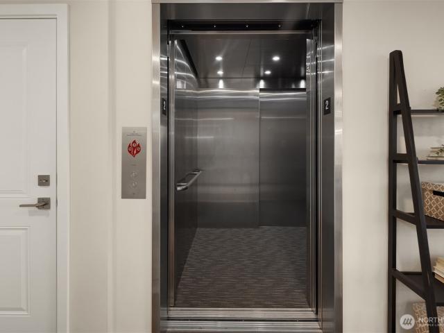 Condo for sale in Pine Street Park Neighborhood, Edmonds