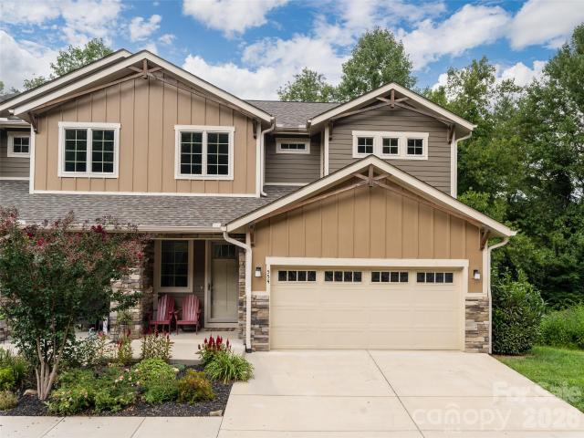 Townhouse for sale in Black Mountain, North Carolina