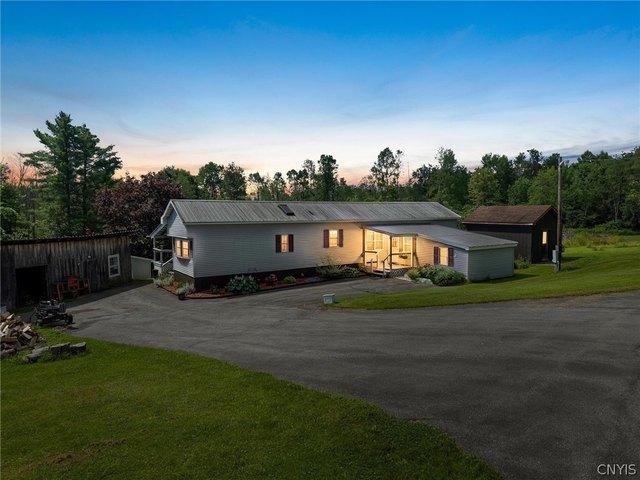 House for sale in Eaton, New York