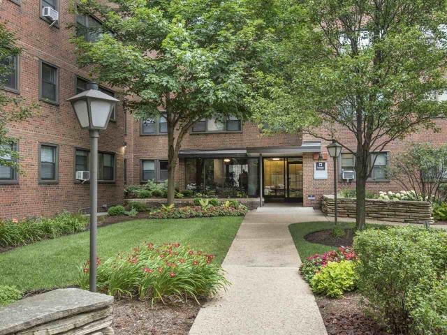 Apartment for rent in Chicago Park, Illinois