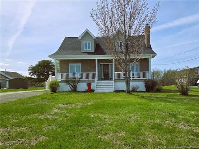 House for sale in Tracadie–sheila, New Brunswick