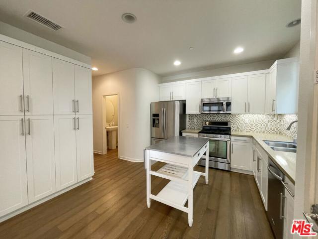 House for sale in Hawthorne, California