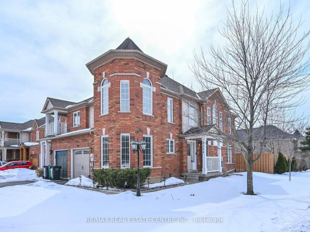 Townhouse for sale in Woburn, Ontario