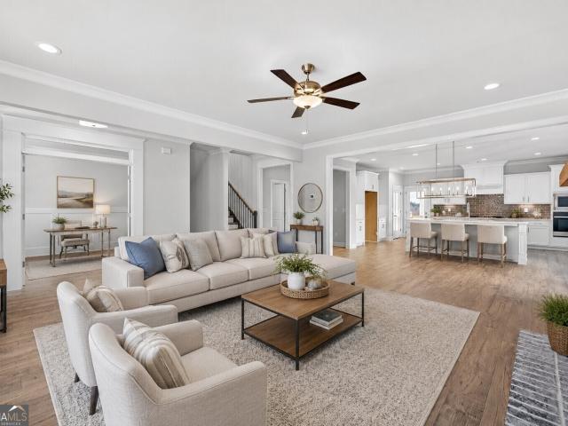 House for sale in Flowery Branch, Georgia