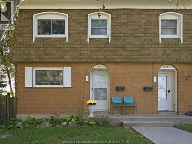 Townhouse for sale in East Windsor, Windsor