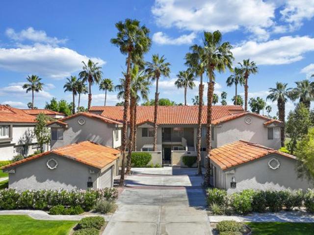 Condo for sale in La Quinta, California