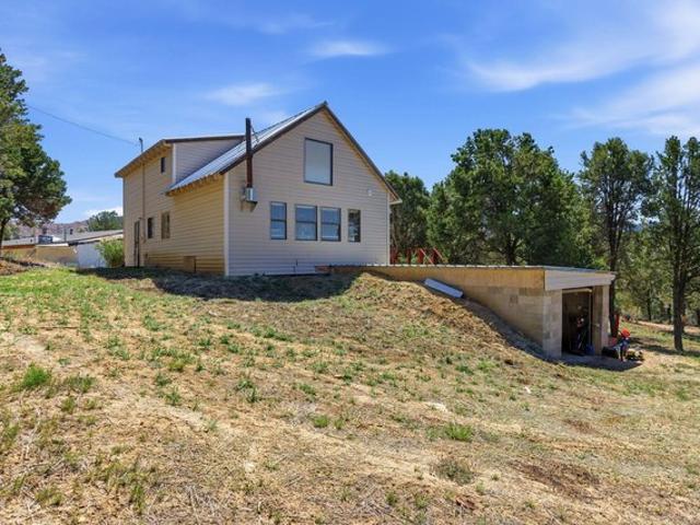 House for sale in Regina, New Mexico