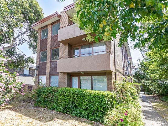 Apartment for rent in Camerons Creek, Victoria