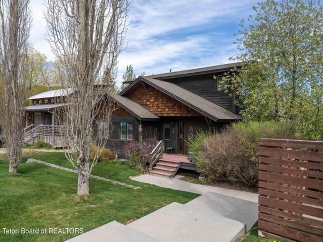 House for sale in Wyoming