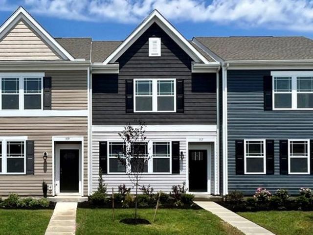 Townhouse for sale in Ellendale, Sussex County