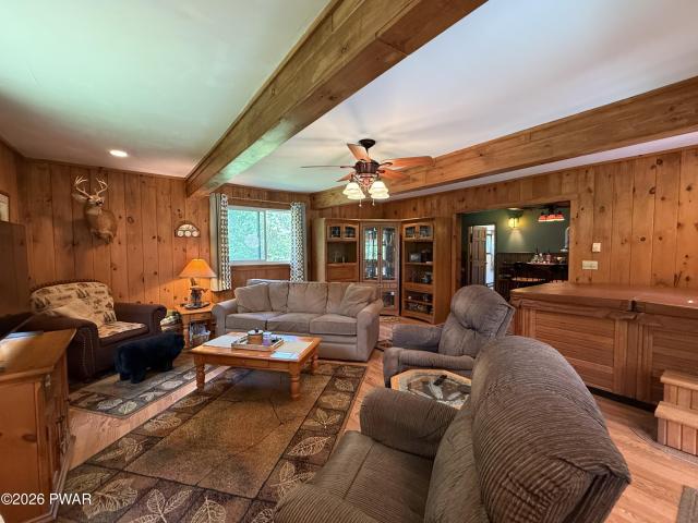 House for sale in Starlight, Pennsylvania
