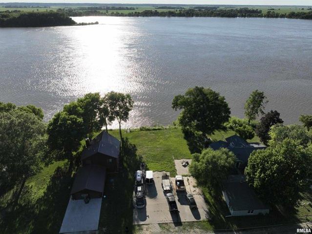 Land for sale in Oquawka, Illinois