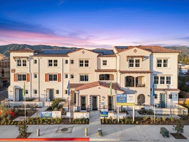 Townhouse for sale in Glendora, California