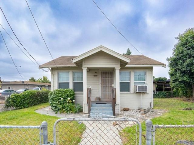House for sale in Hayward, California