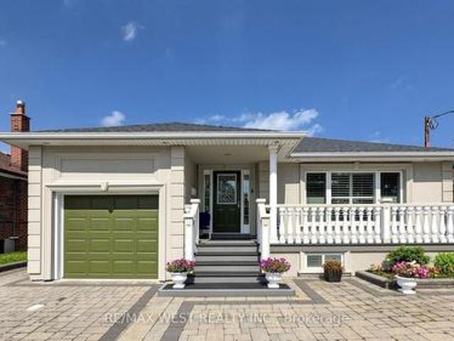 House for sale in Woburn, Ontario