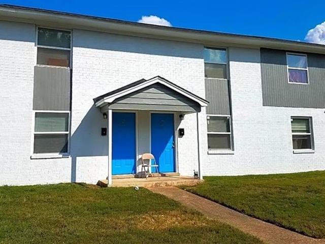 House for sale in Pfafftown, North Carolina