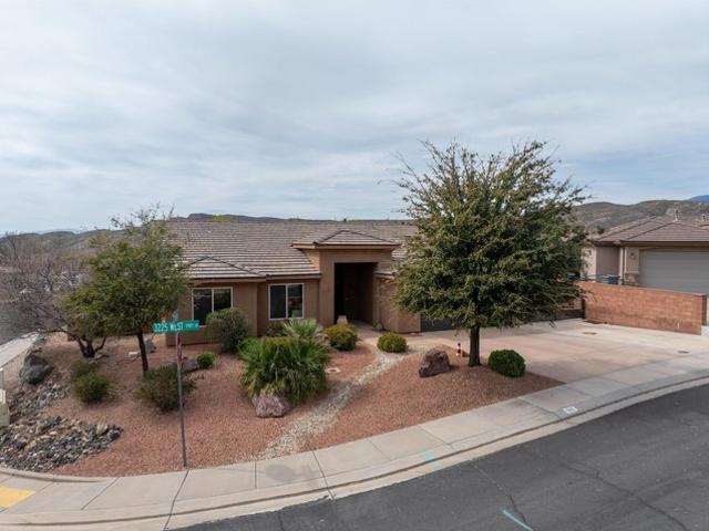 House for sale in Hurricane, Washington County