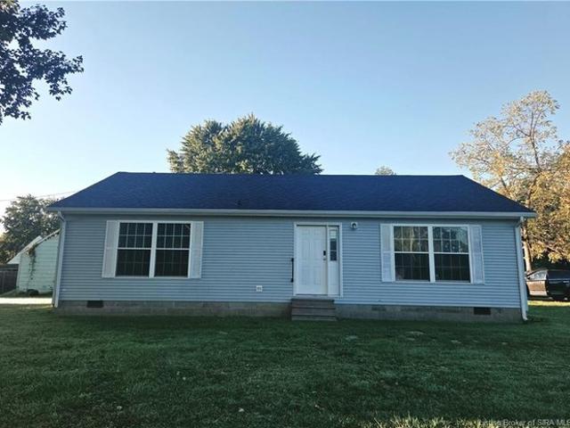 House for sale in Scottsburg, Scott County