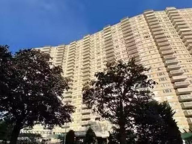 Condo for sale in Fort Lee Condo for sale in Fort Lee