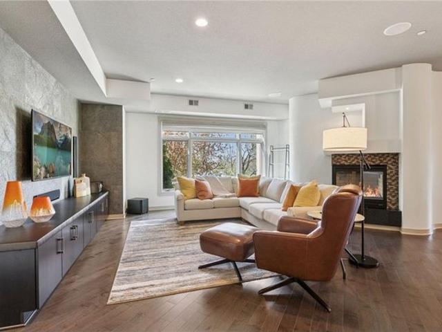 Condo for sale in Hennepin, Minnesota