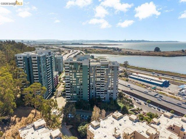 Condo for sale in Albany, Alameda County