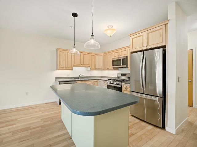 Condo for sale in Westmorland, Madison