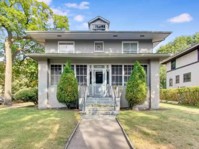 House for sale in Evanston
