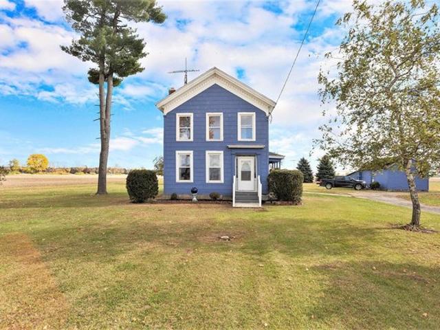 House for sale in Leonidas, Michigan