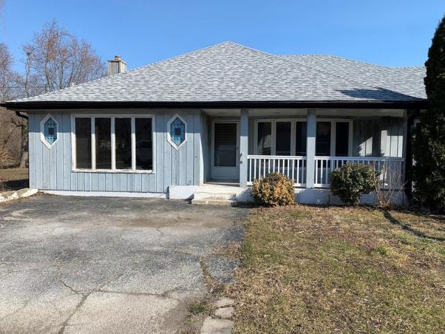 House for sale in Bedford Park