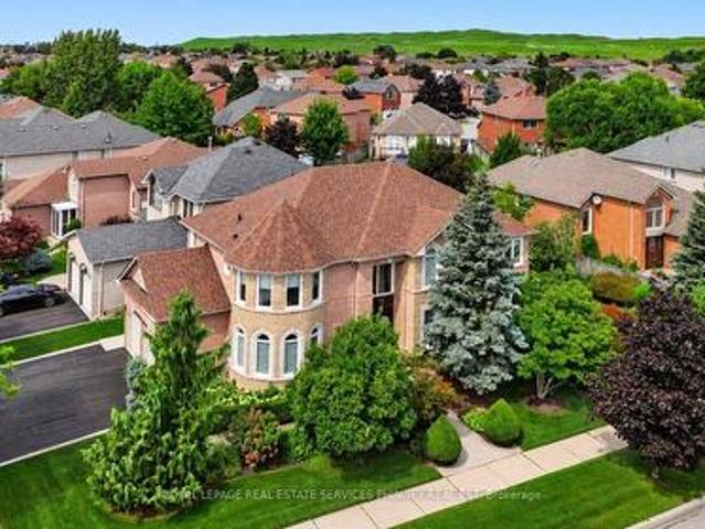 House for sale in Mississauga, Ontario