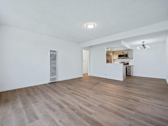 Apartment for rent in Long Beach, California