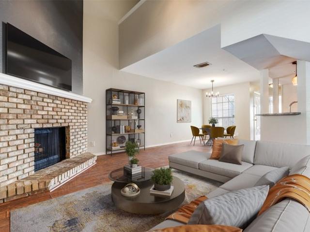 Condo for sale in Dallas, Texas