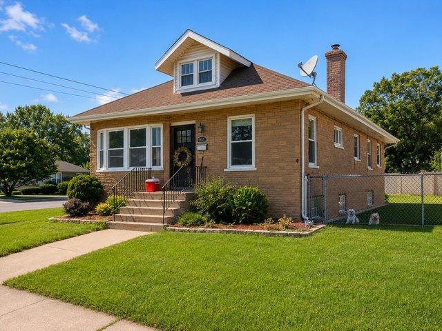 House for sale in Oak Lawn, Illinois