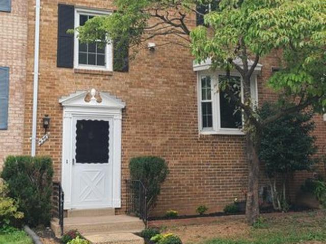Townhouse for sale in Burke, Fairfax County