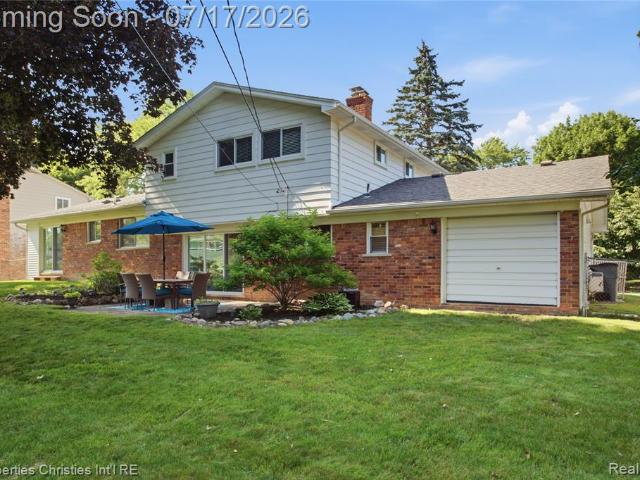 House for sale in West Bloomfield, Michigan