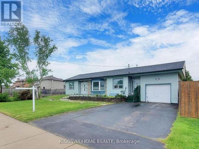 House for sale in Ancaster, Ontario