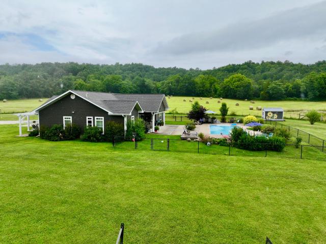 House for sale in Van Buren