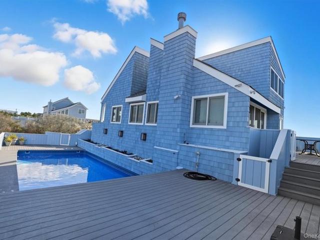 House for sale in Sagaponack, New York
