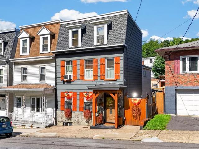 Townhouse for sale in Pottsville, Pennsylvania